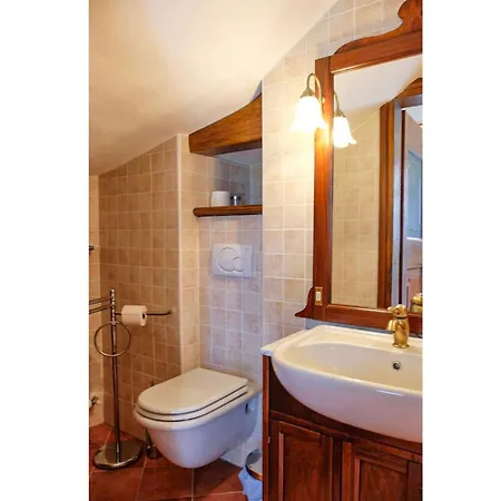 Casa Borgo Apartment *